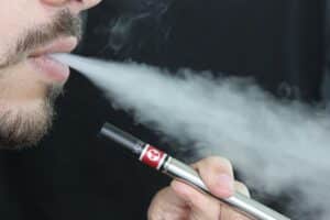 différences entre les e-cigarettes et les cigarettes