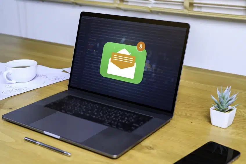 Serveur SMS en ligne professionnel : CleverSMS