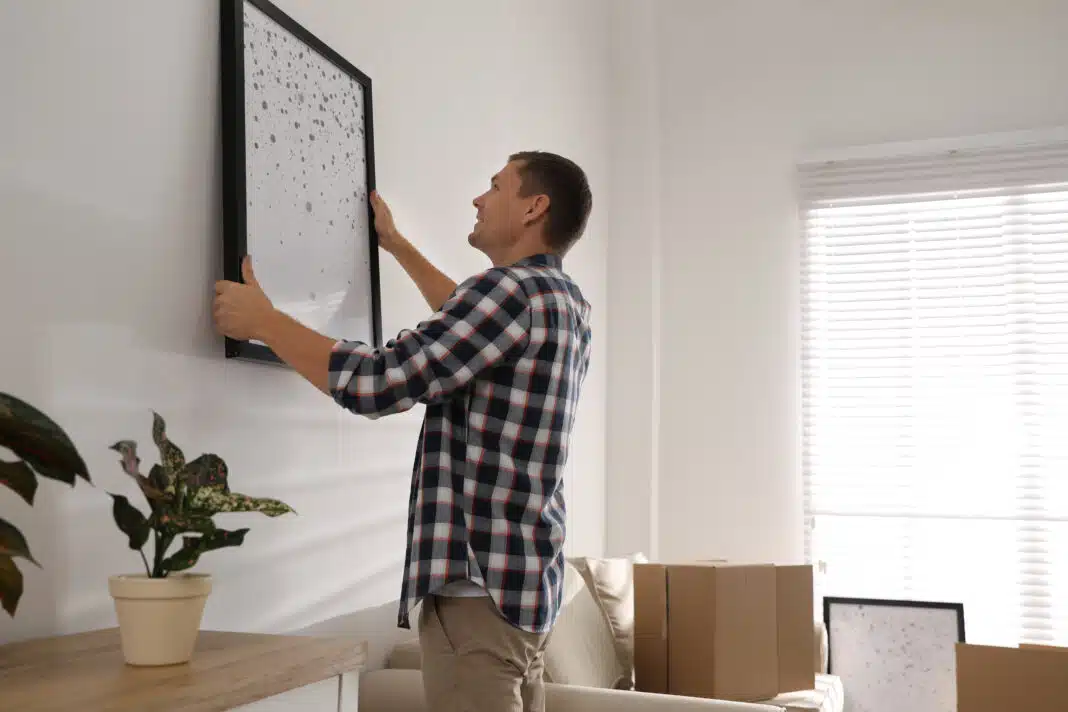 Comment accrocher ses cadres et tableaux ? Comment accrocher ses cadres et tableaux ?