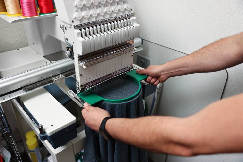 broderie ou impression textile broderie ou impression textile